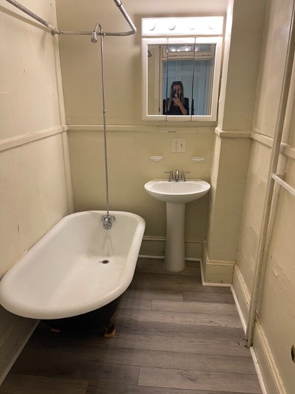 Foto del edificio - 239 N Thomas St