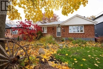 Building Photo - 34 Dunning Crescent