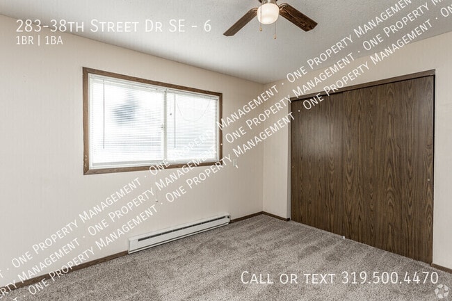Foto del edificio - 283-38th Street Dr SE-6