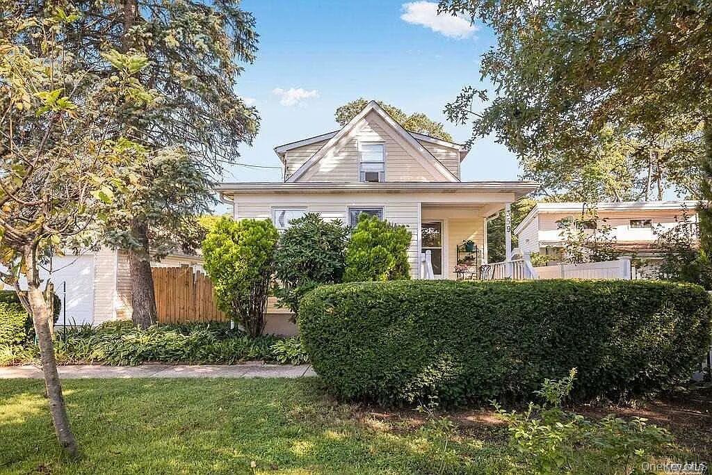 Primary Photo - 359 Erlanger Blvd