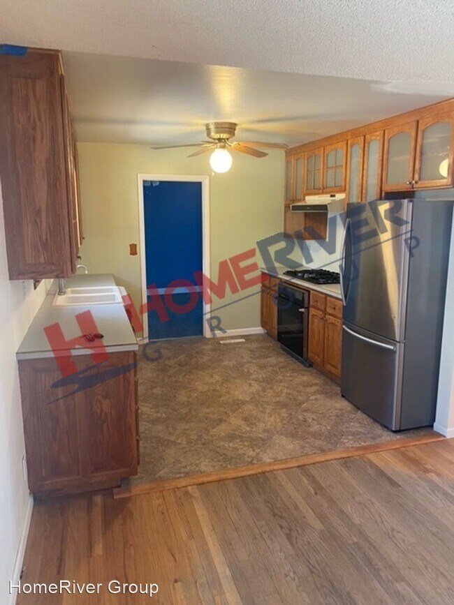 Building Photo - 4 br, 2.5 bath House - 7965 Cyprus Rd