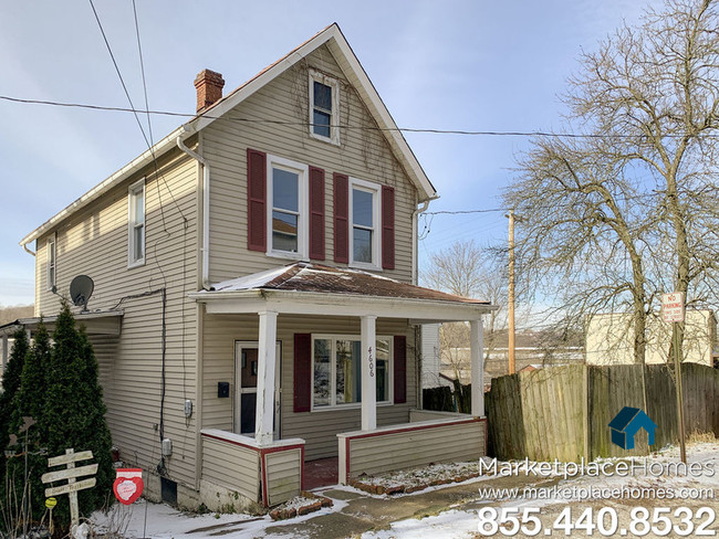 Building Photo - 4606 2nd St