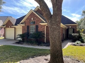 Building Photo - 1602 Lawick Cir