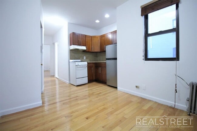 Floorplan - 183 Seventh Avenue