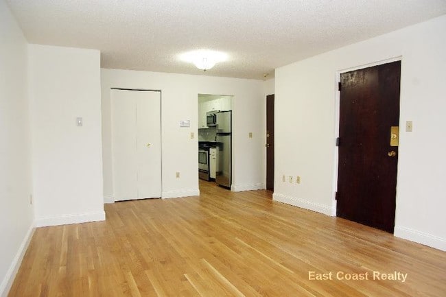 Building Photo - 109 Tremont St