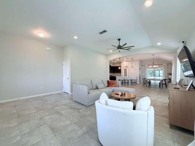 Foto del edificio - 304 Green Turtle Ln
