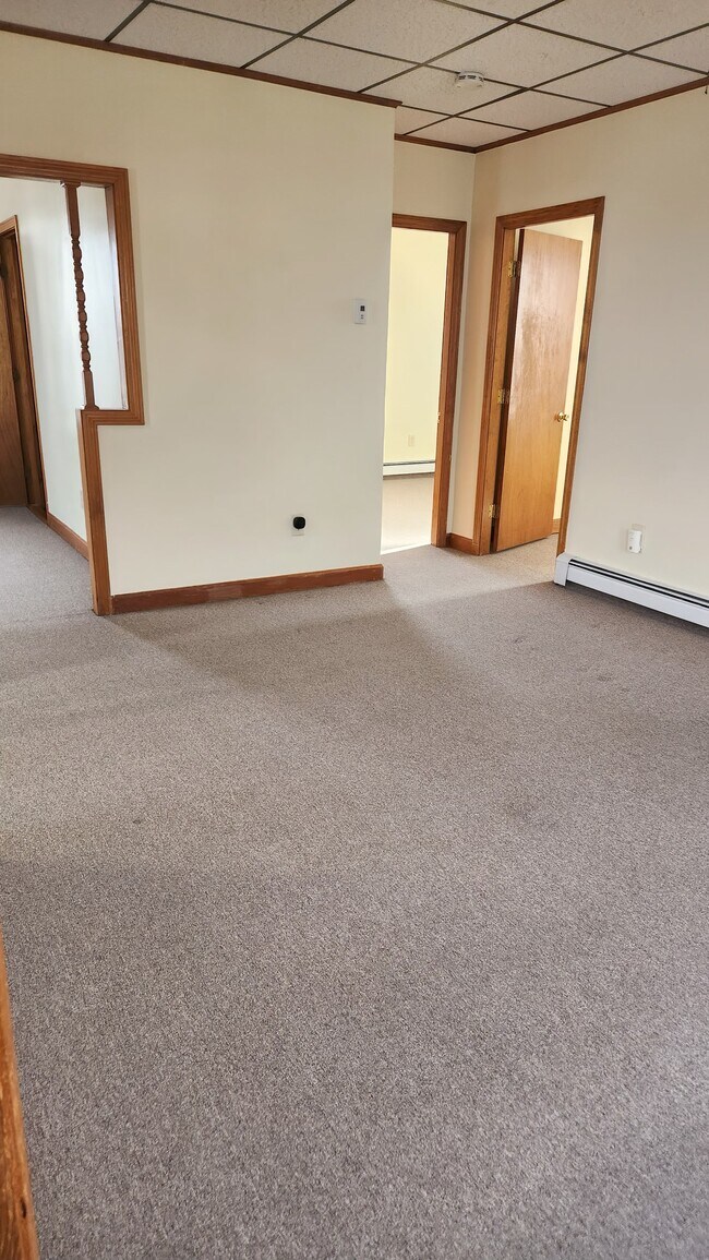 Foto del edificio - 83 Brayton Ave