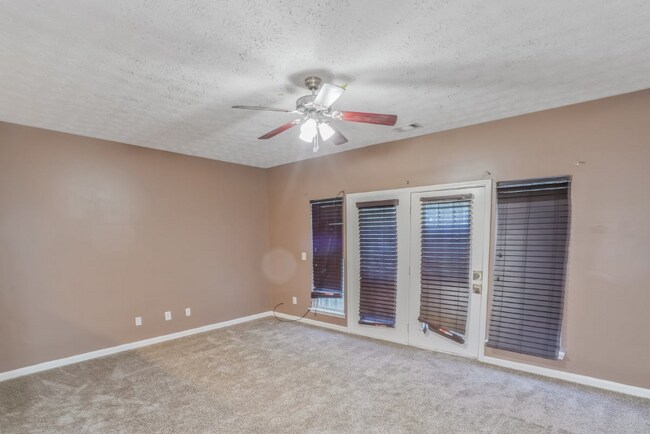 Building Photo - 4301 High Park Ln