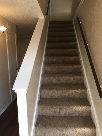 Foto del edificio - 2806 Ridgecrest Dr