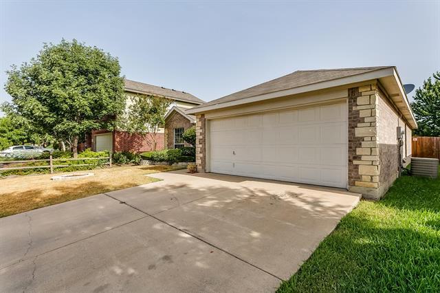 Building Photo - 9021 Rushing River Dr