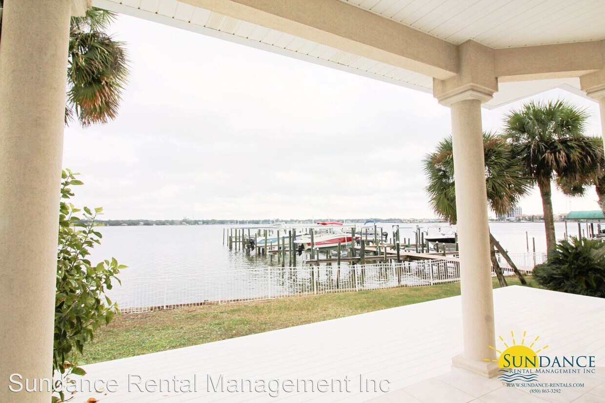Primary Photo - 4 br, 3.5 bath House - 2413 Palm Harbor Drive