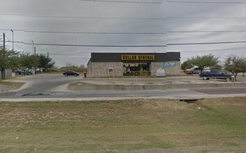 Building Photo - 3800 S Zapata Hwy