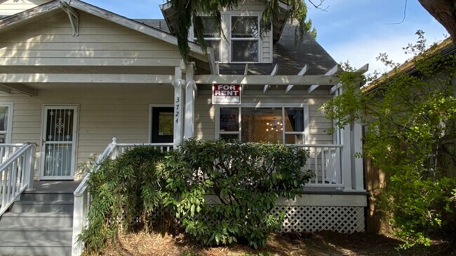 Foto del edificio - 3724 N Albina Ave