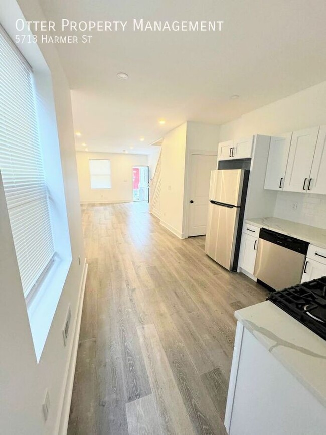 Foto del edificio - Stunning 3BR/1.5BA Home with Washer/Dryer ...