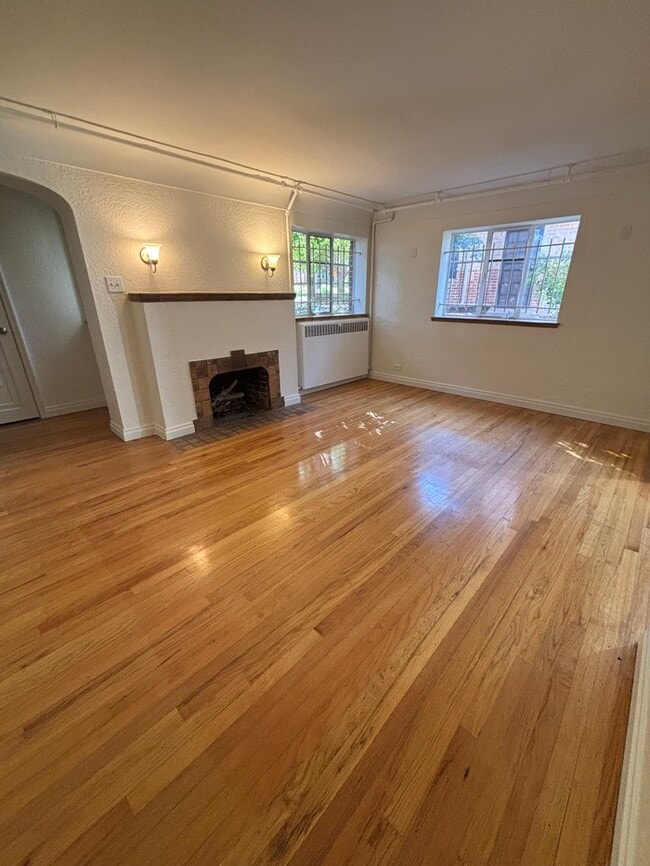 Photo - Vintage & Charming 1 Bed/1 Bath Townhome