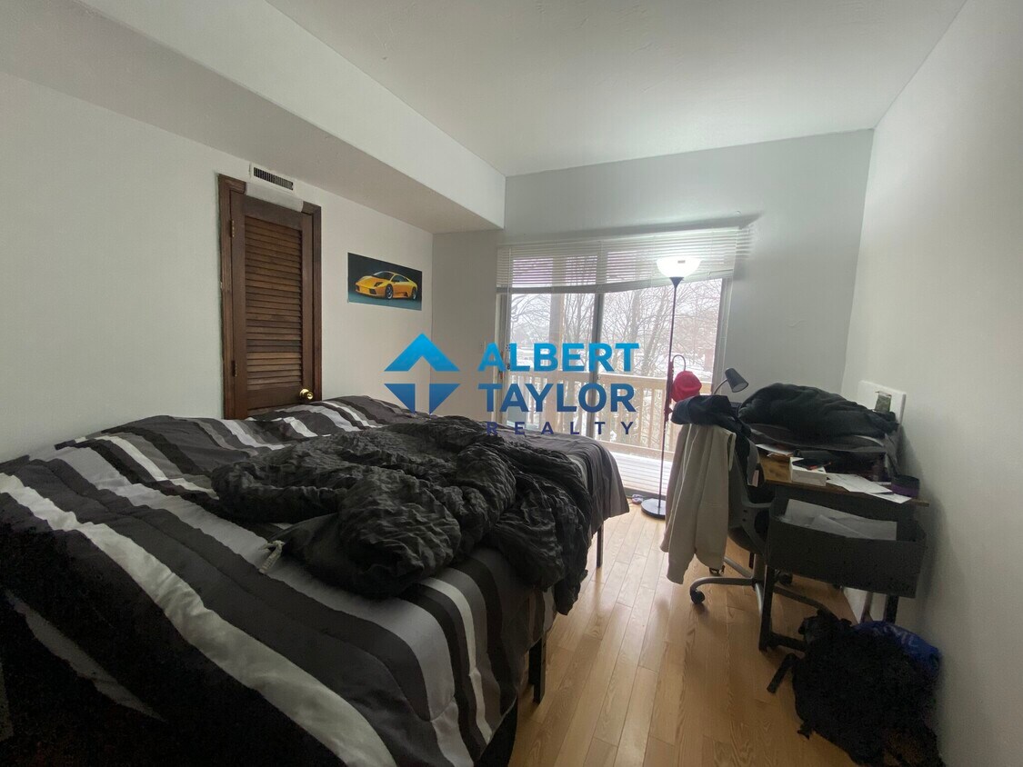 Foto principal - 91 Sheridan St