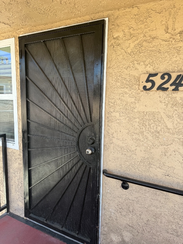 Foto del edificio - 524 E Rhea St