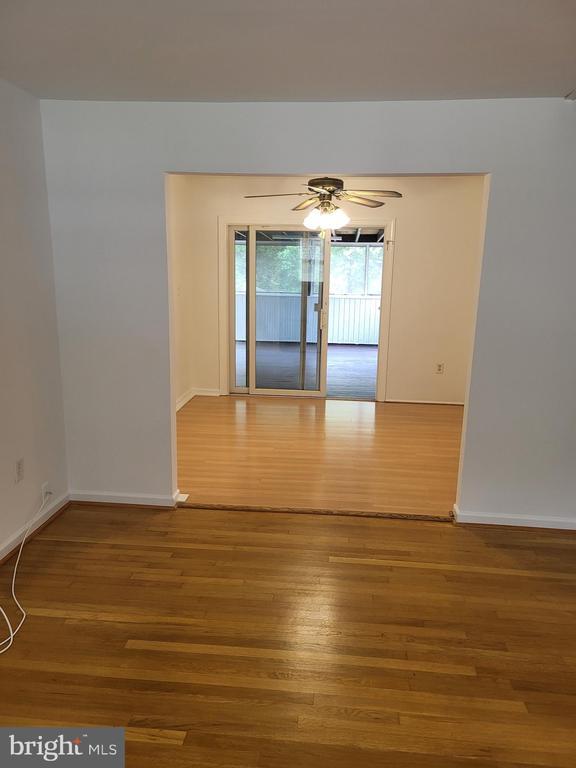 Foto del edificio - 13416 Hillendale Dr