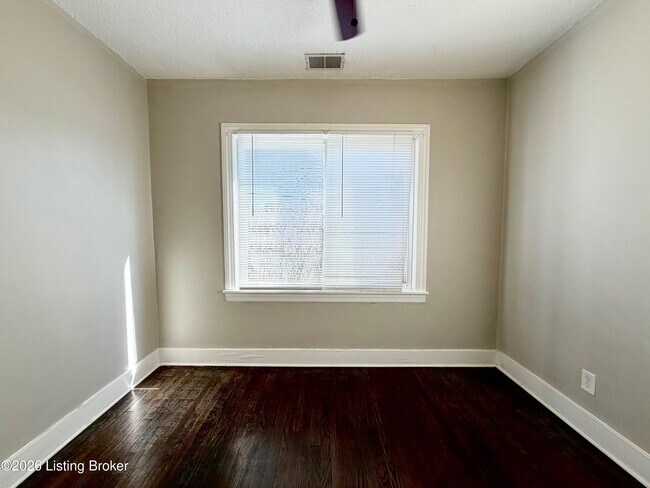 Foto del edificio - 4830 S 4th St