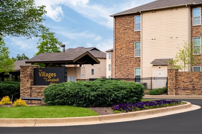 Building Photo - The Villages of Campbell Oaks