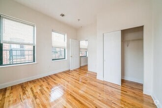 Building Photo - 144 Virginia Ave