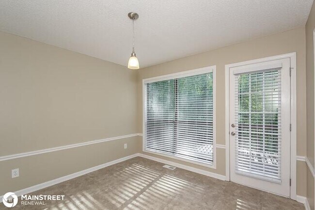 Foto del edificio - 4056 Brantley Dr, Austell, GA 30106