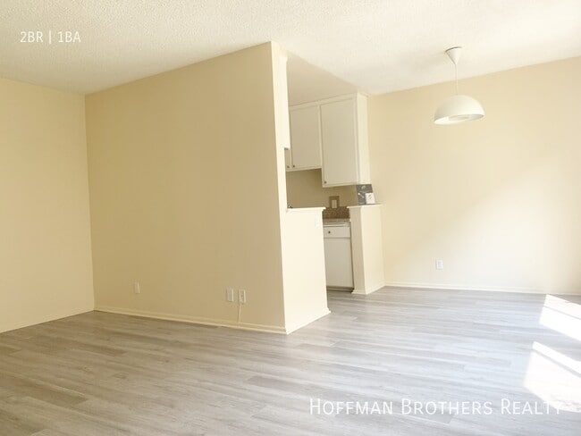 Building Photo - 3646 Westwood Blvd
