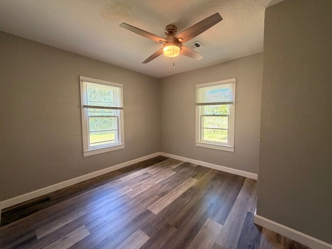 Building Photo - Charming 3-bedroom, 1-bath home in Dardanelle, AR,