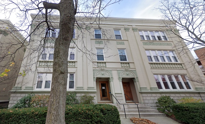 Primary Photo - 76 Egmont St