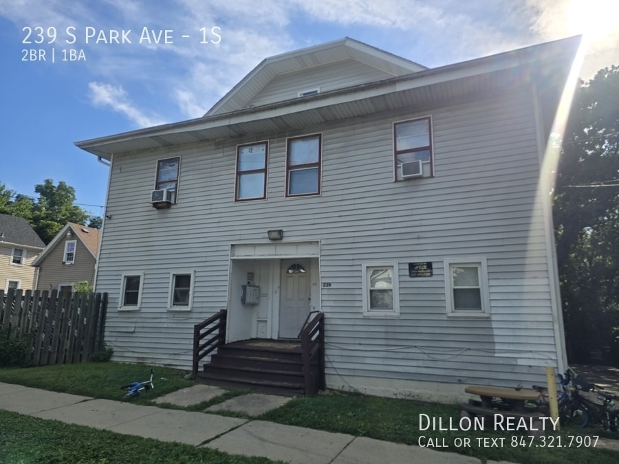 Primary Photo - 239 S Park Ave