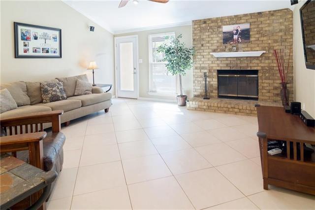 Building Photo - 8701 Woodstream Dr