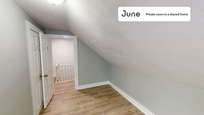 Foto del edificio - Room in Shared 7 bed/2 bath home in Allston