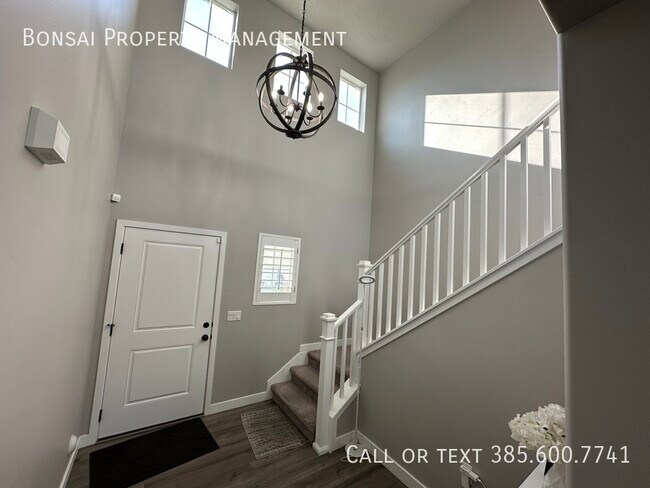 Foto del edificio - 1524 W Parkview Dr