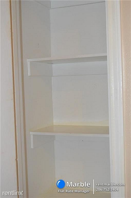 Foto del edificio - 3 br, 2.5 bath Townhome - 9729 Sycamore Dr