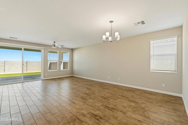 Foto del edificio - 26723 N 167th Ave