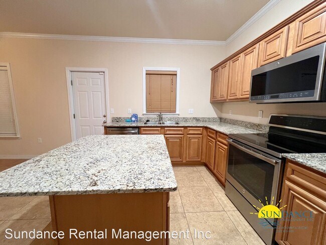 Building Photo - 3 br, 2.5 bath House - 1465 Bentley Circle