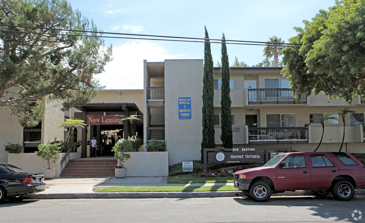 Victoria Apartments Torrance, CA