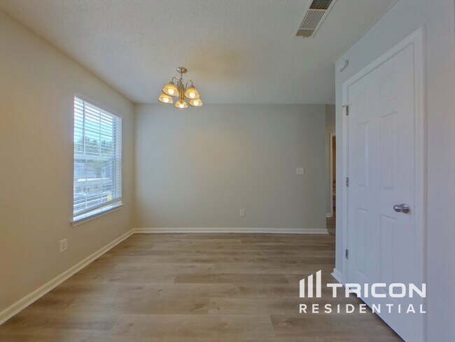 Building Photo - 1840 Lily Stem Trail NE