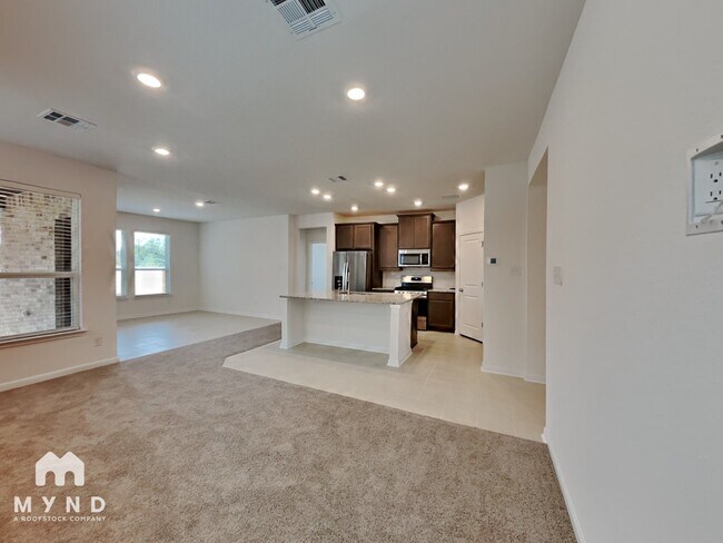 Foto del edificio - 1109 Mulberry Oak Ln