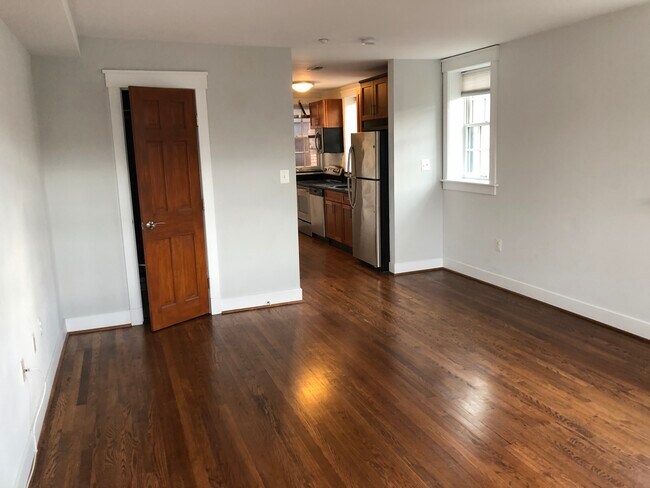 Foto del edificio - 510 8th St NE