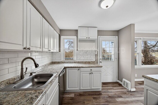 Building Photo - 1137 Nectar Dr