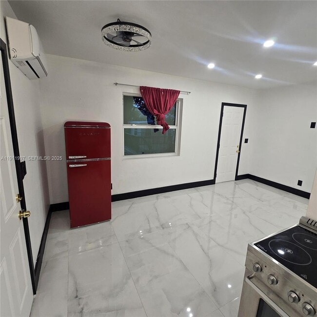 Building Photo - 77 NW 51st St