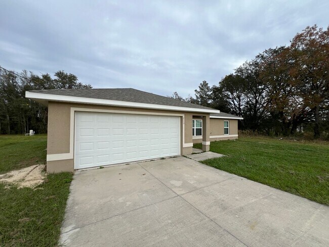 Building Photo - Amazing 3 Bedroom, 2 Bathroom Home in Ockl...