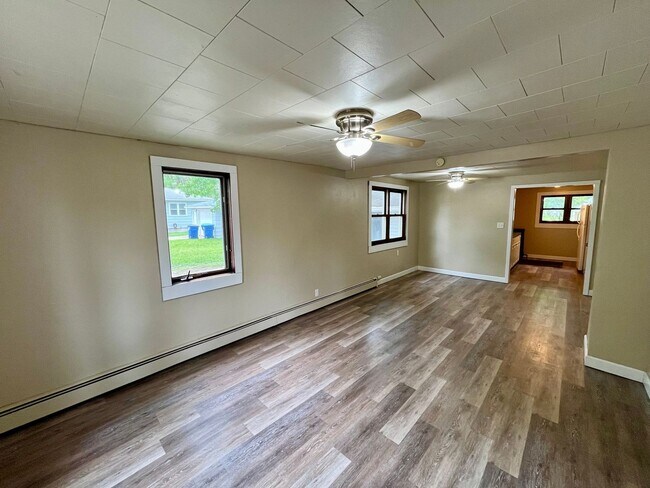 Foto del edificio - 3 Bed 1 Bath Single Family Home in Wausau