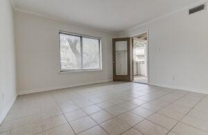 Foto del edificio - 8210 Bent Tree Rd