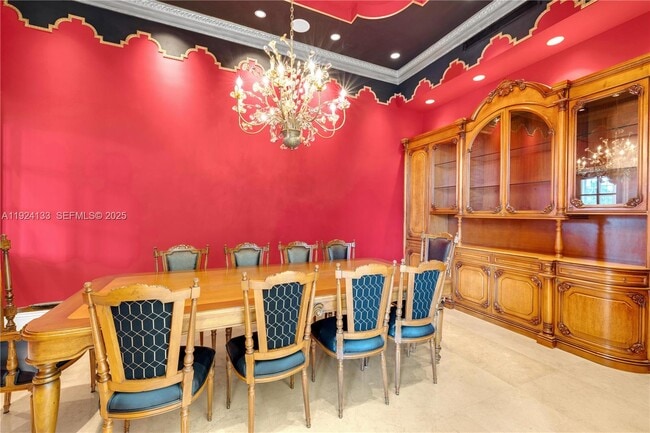 Foto del edificio - 13671 Deering Bay Dr