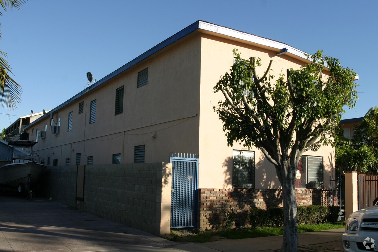 Building Photo - 1380 Ohio Ave