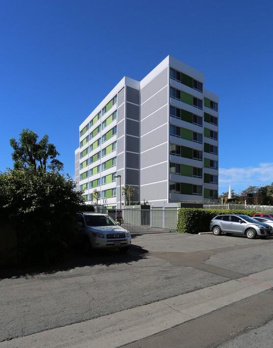 Building Photo - 14650 Sherman Way