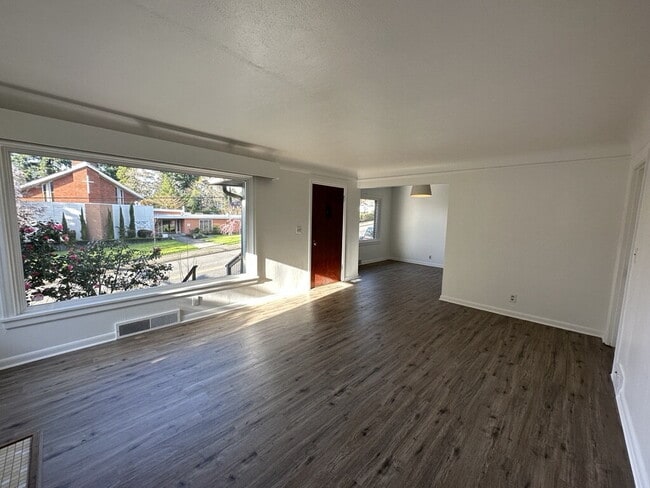 Photo - Woodstock Home, Near Reed College