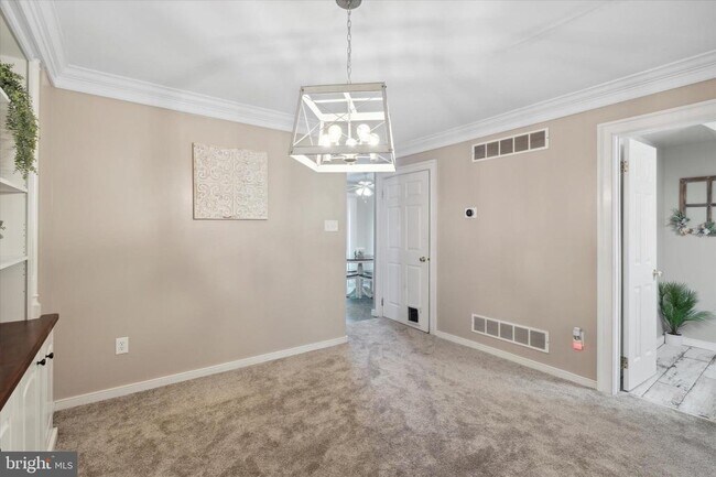 Foto del edificio - 109 Hawthorne Ct